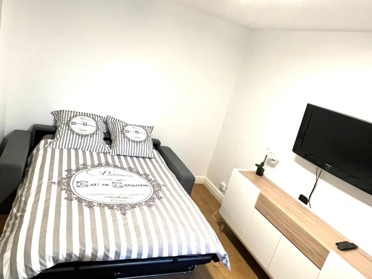 Deux Pieces Cosy A La Croisette Apartment Carrières-sous-Poissy Екстериор снимка
